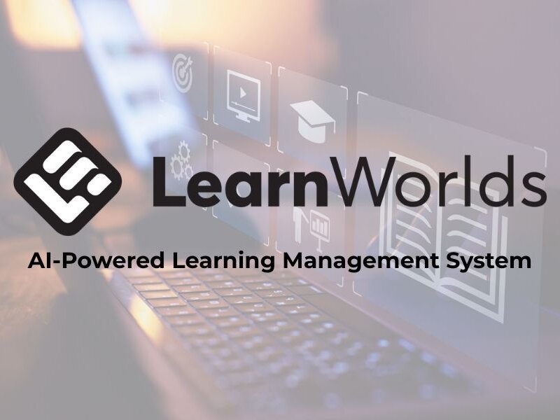 LearnWorlds header